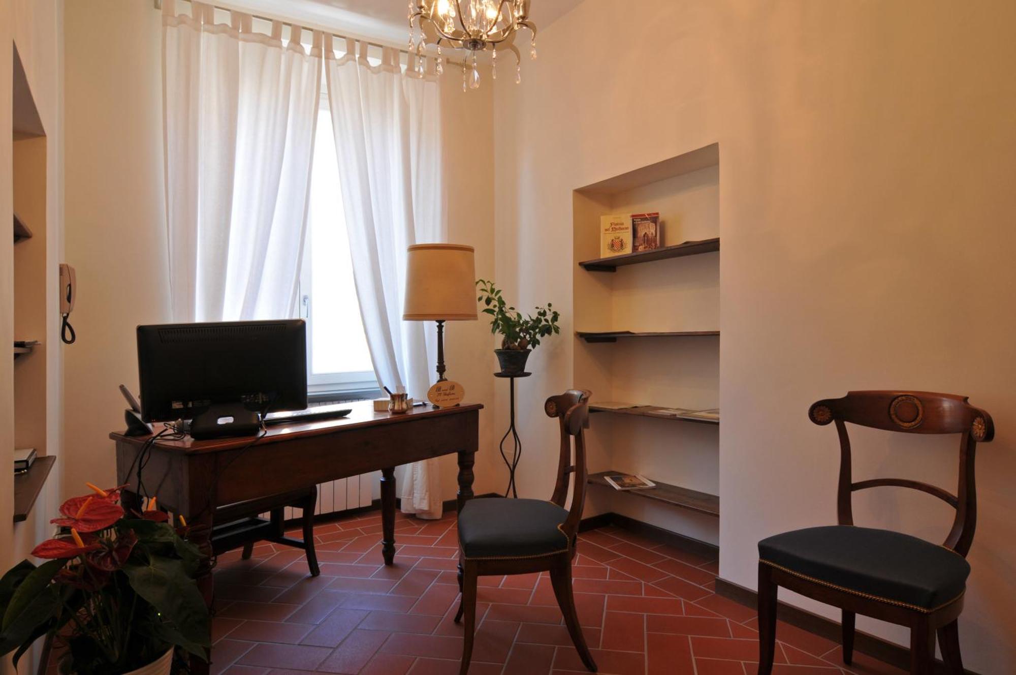 B&B Il Grifone ปิสโตยา ภายนอก รูปภาพ